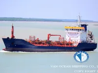 Nafta-/keemialaev müügiks