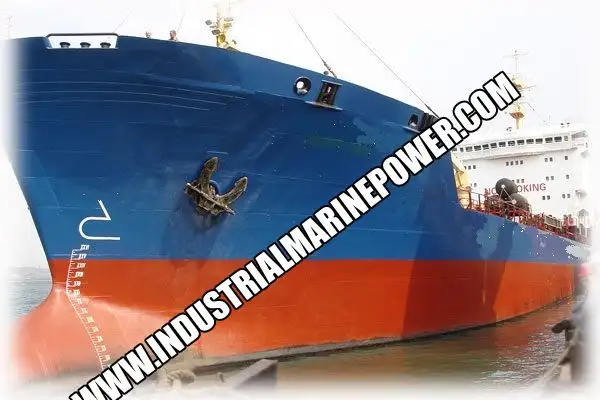 Nafta-/keemialaev müügiks