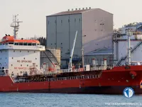 Nafta-/keemialaev müügiks