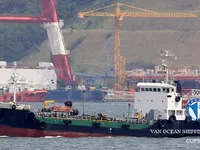 Nafta-/keemialaev müügiks