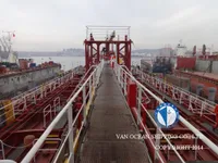 Nafta-/keemialaev müügiks