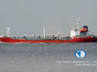 Nafta-/keemialaev müügiks