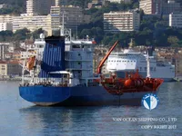 Nafta-/keemialaev müügiks
