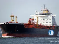 Nafta-/keemialaev müügiks