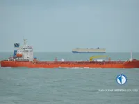 Nafta-/keemialaev müügiks