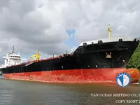 Nafta-/keemialaev müügiks