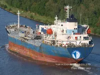 Nafta-/keemialaev müügiks