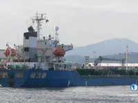 Nafta-/keemialaev müügiks
