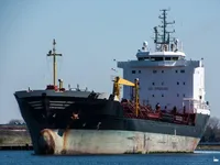 Nafta-/keemialaev müügiks