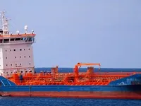 Nafta-/keemialaev müügiks