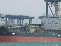Nafta-/keemialaev müügiks