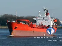 Nafta-/keemialaev müügiks