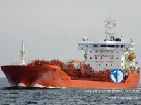 Nafta-/keemialaev müügiks