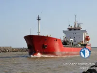 Nafta-/keemialaev müügiks