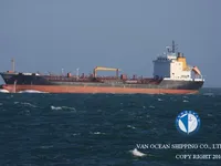 Nafta-/keemialaev müügiks