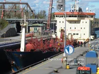 Nafta-/keemialaev müügiks
