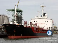 Nafta-/keemialaev müügiks
