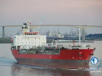 Nafta-/keemialaev müügiks