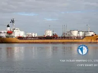 Nafta-/keemialaev müügiks