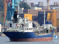 Nafta-/keemialaev müügiks