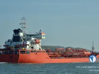 Nafta-/keemialaev müügiks