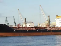 Nafta-/keemialaev müügiks