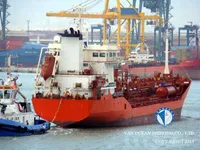 Nafta-/keemialaev müügiks