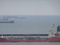 Nafta-/keemialaev müügiks
