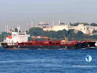 Nafta-/keemialaev müügiks