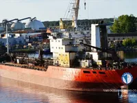 Nafta-/keemialaev müügiks