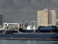 Nafta-/keemialaev müügiks