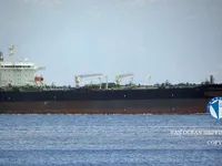 Nafta-/keemialaev müügiks