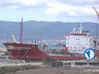 Nafta-/keemialaev müügiks