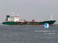 Nafta-/keemialaev müügiks