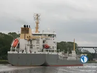 Nafta-/keemialaev müügiks