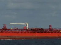 Nafta-/keemialaev müügiks