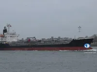 Nafta-/keemialaev müügiks