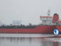 Nafta-/keemialaev müügiks