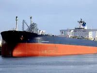 Nafta-/keemialaev müügiks
