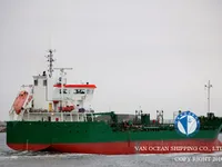 Nafta-/keemialaev müügiks