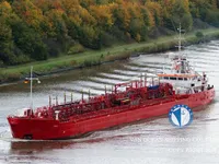 Nafta-/keemialaev müügiks