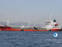 Nafta-/keemialaev müügiks