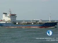 Nafta-/keemialaev müügiks