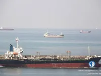 Nafta-/keemialaev müügiks