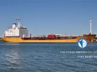 Nafta-/keemialaev müügiks