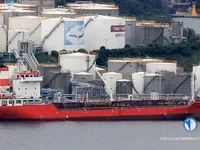 Nafta-/keemialaev müügiks