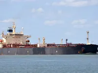 Nafta-/keemialaev müügiks