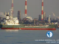 Nafta-/keemialaev müügiks