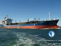 Nafta-/keemialaev müügiks