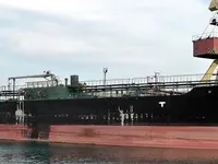 Nafta-/keemialaev müügiks